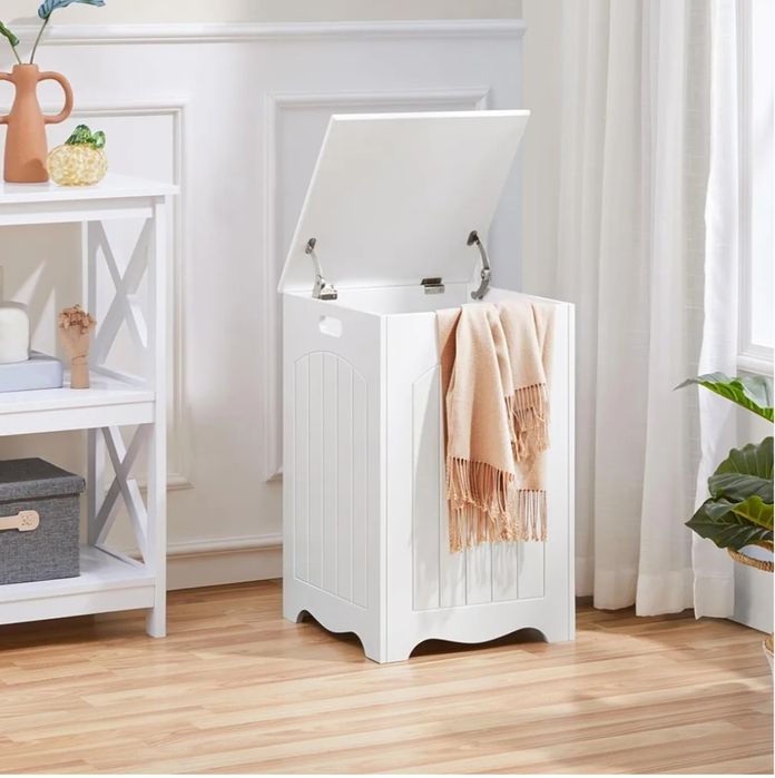 Drewniany kosz na pranie