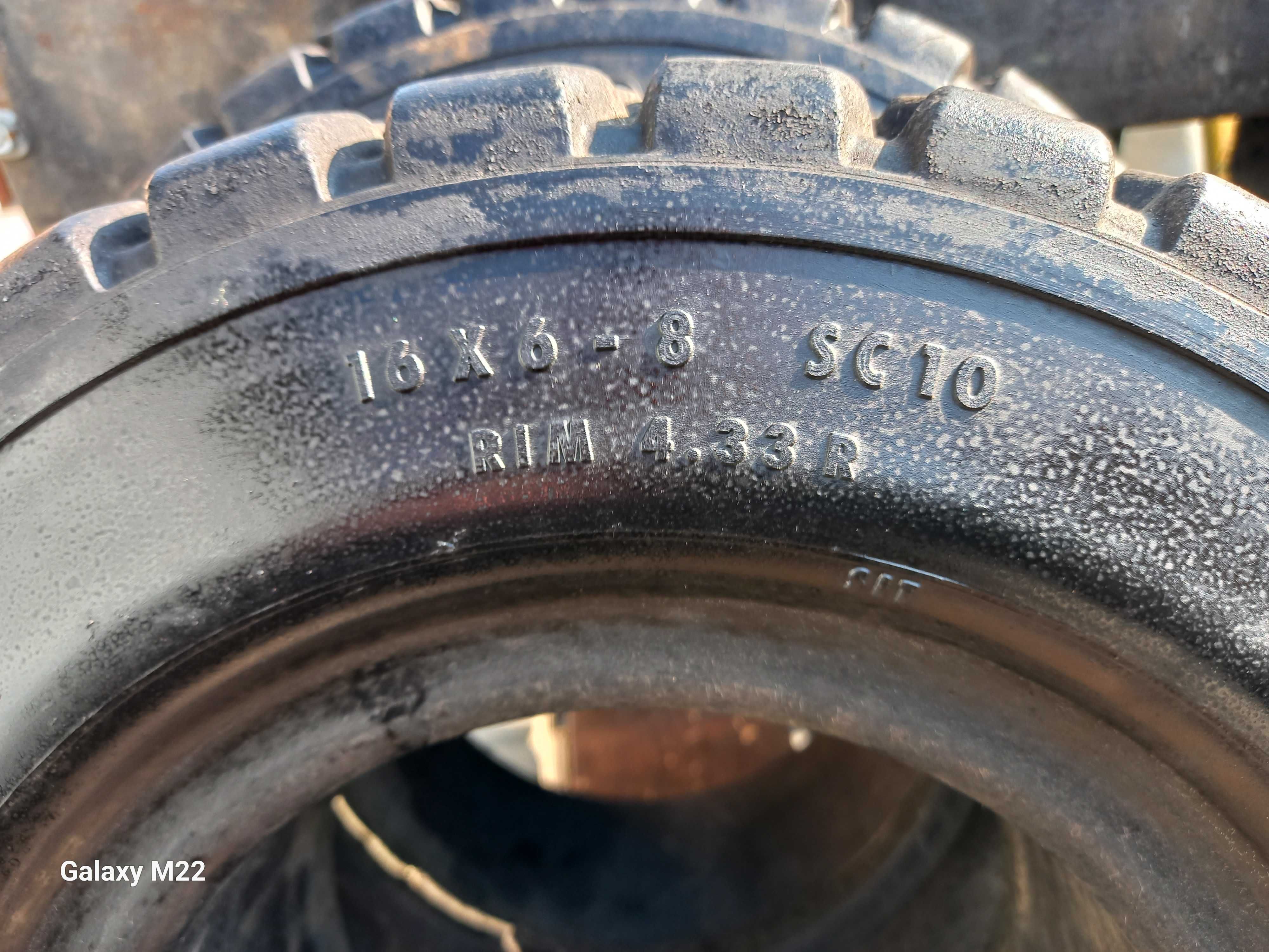 Opony widlak pełne 8.15x15 2szt . 16x6-8 2szt.18x7-8SC10