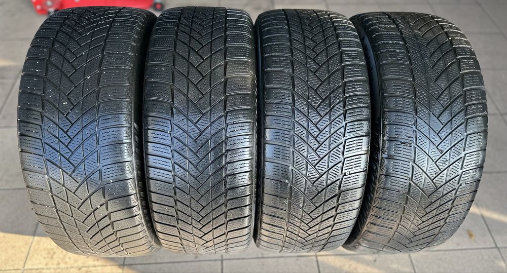Продам комплект зимних шин Matador Nordicca 235/45 R18