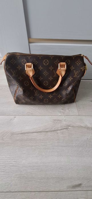 Torebka kuferek Vuitton