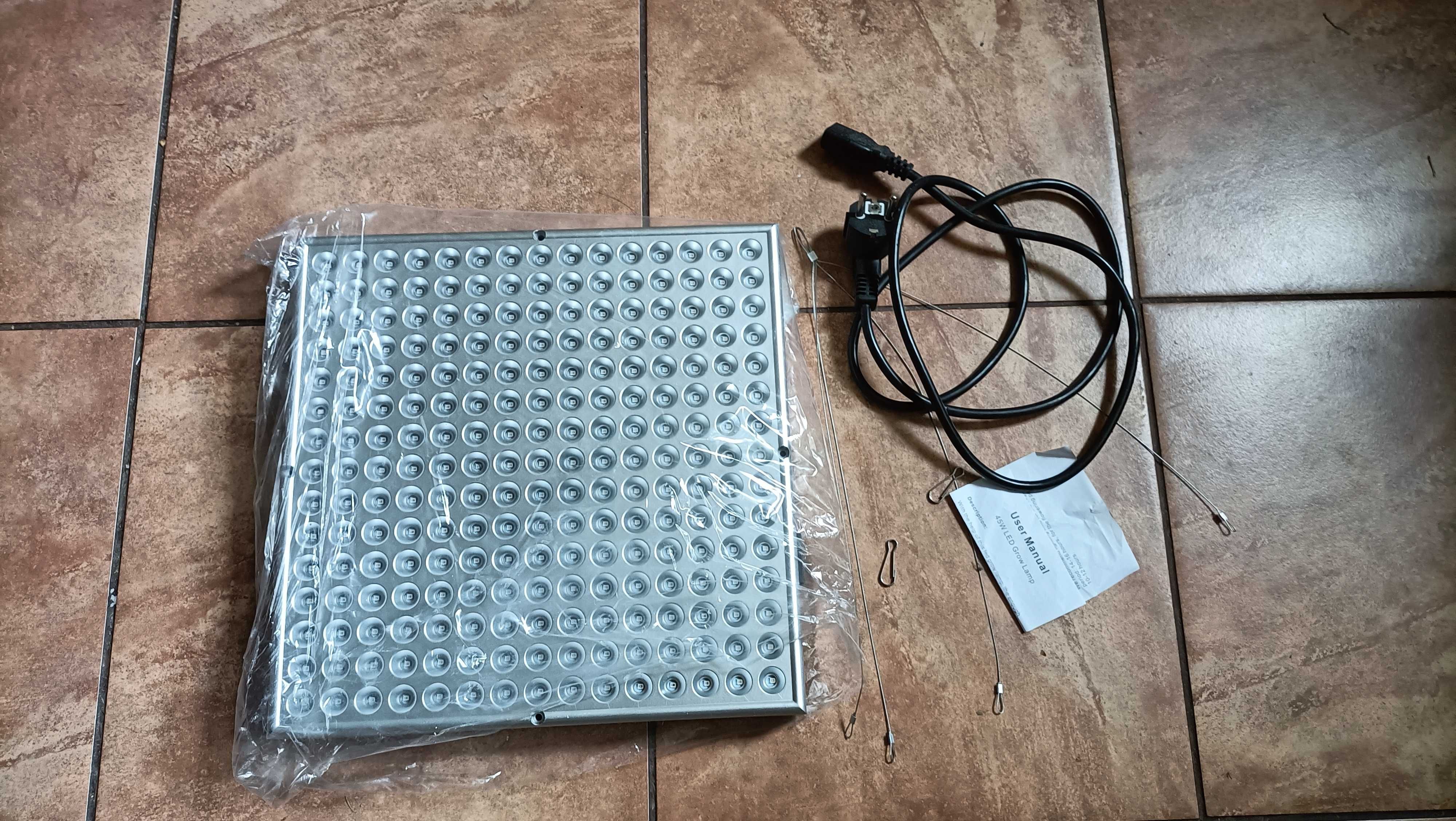 Lampa Panel LED do wzrostu Uprawy roślin 45W 225 D