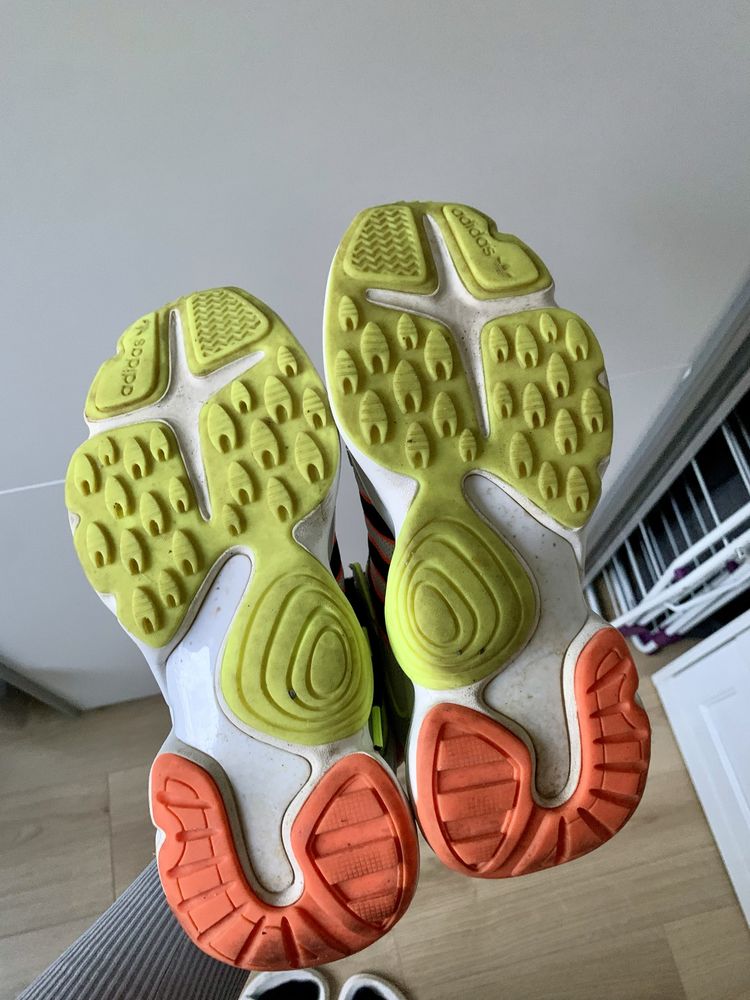 Buty odblaskowe Adidas adiPRENE plus
