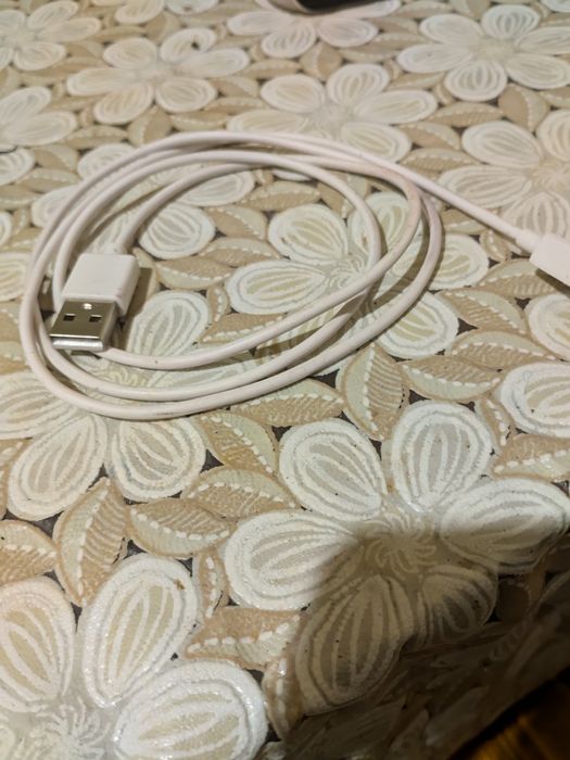 фітнес-часи xiaomi mi band 8 і кабель на метр