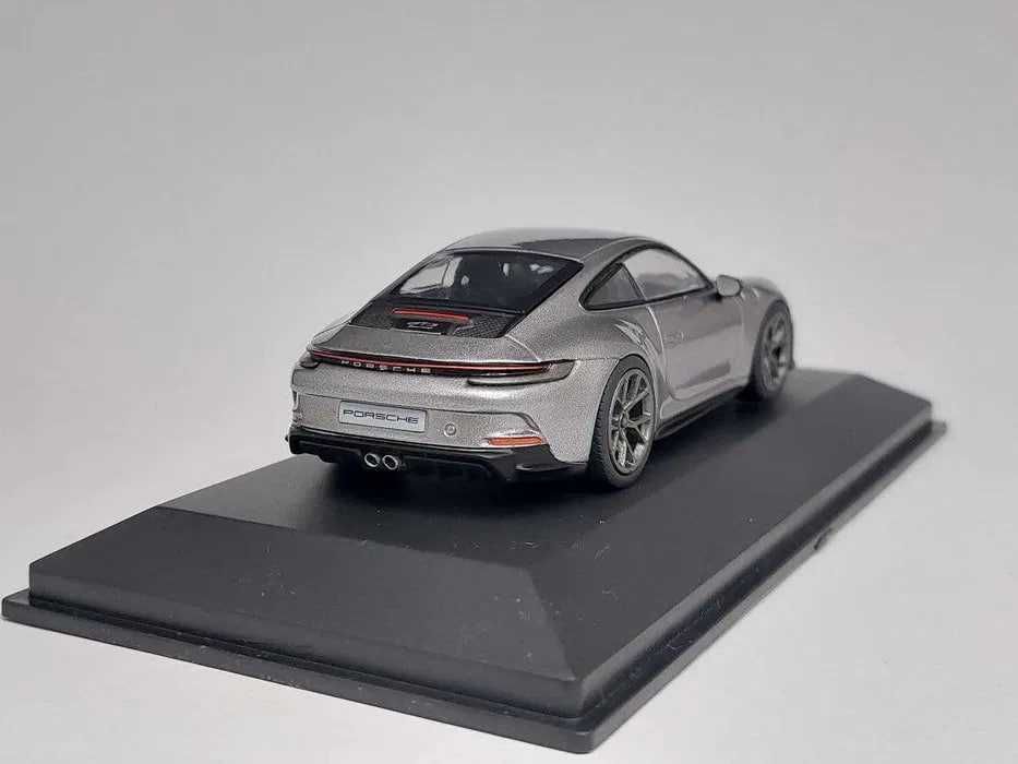 Масштабна модель 1/43 Porsche 911 (992) GT3 Touring від Solido