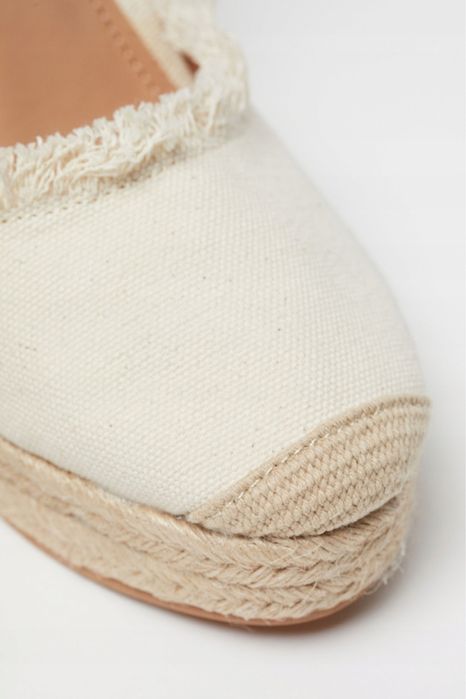 Espadryle beżowe na koturnie H&M 37 wiązane rattan