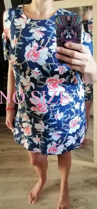 Sukienka w piękne MAGNOLIE odkryte ramiona r.Uni do 42/44 NOWA