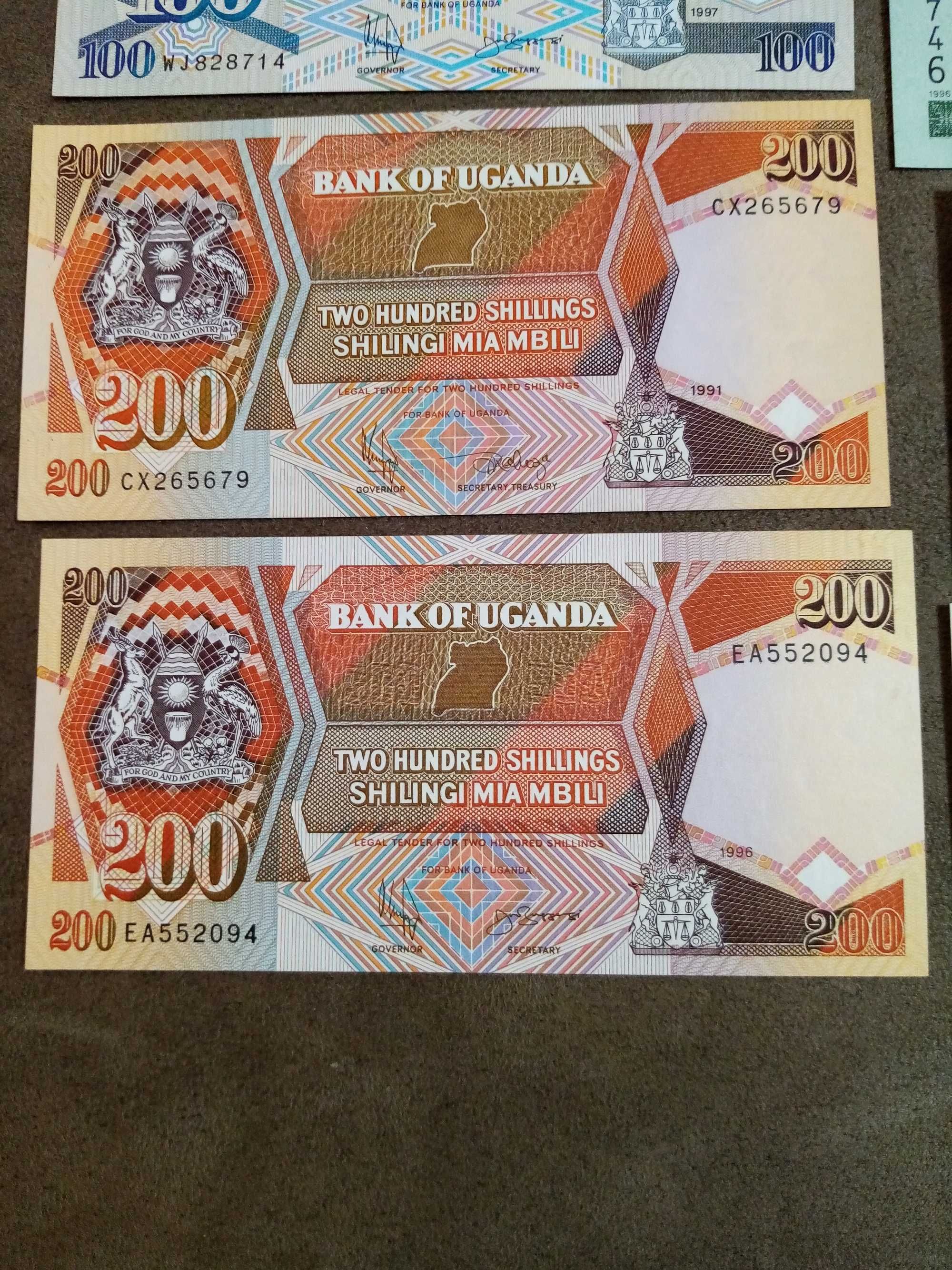 UGANDA lote de 10 notas novas. Não Circuladas conforme foto.