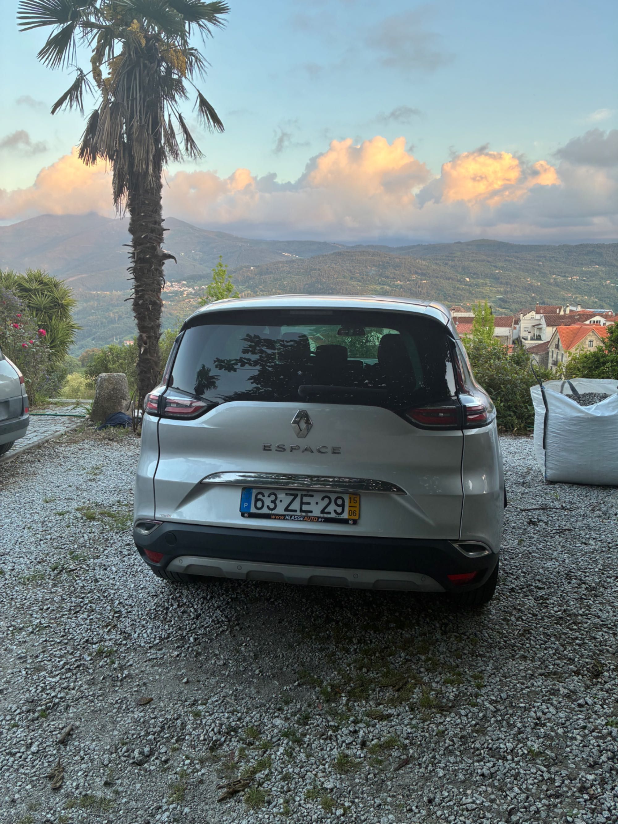Renault Espace 1.6 (auto) Diesel 2015