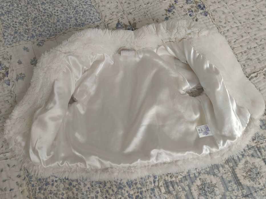 Miękkie futrzane białe bolerko r. 3-4 lata