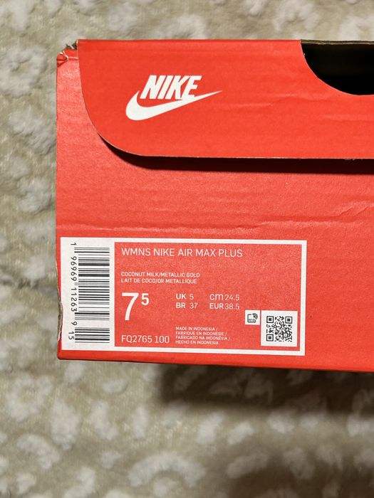 Nike Air Max Plus Coconut Milk Metallic Gold 38,5