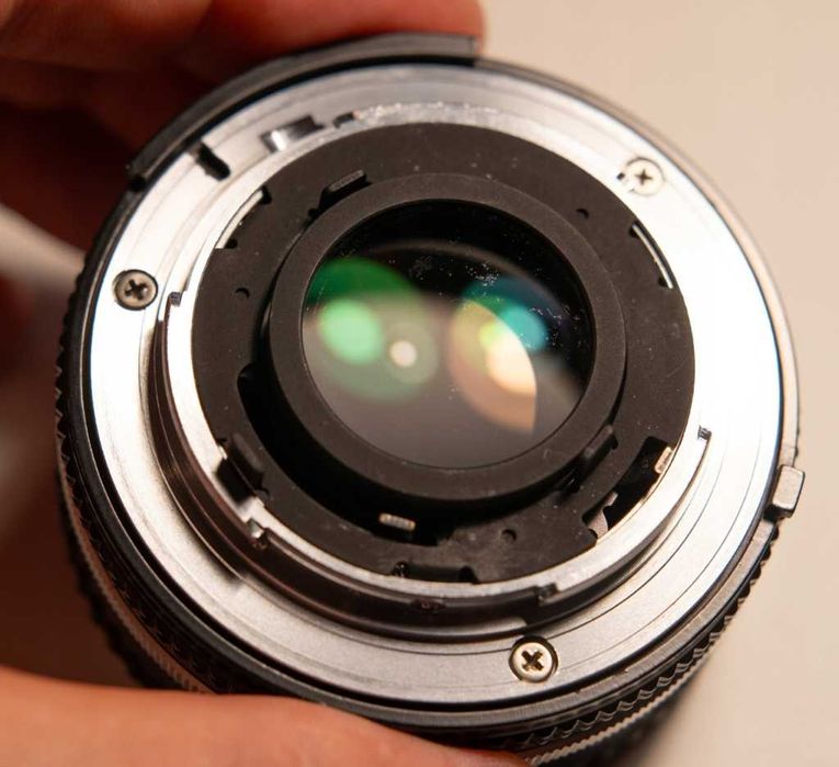 Nikkor 50mm f/1.8 AI-S "Pancake"