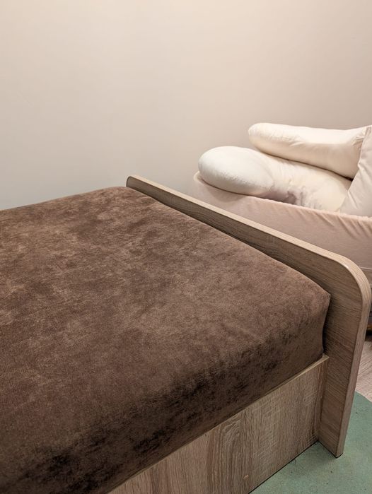 Sprzedam łóżko 90/205