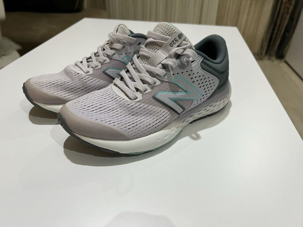 Продам кросівки New Balance