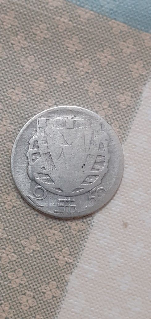 Moeda de 2/ 5 escudos prata muito rara 1937