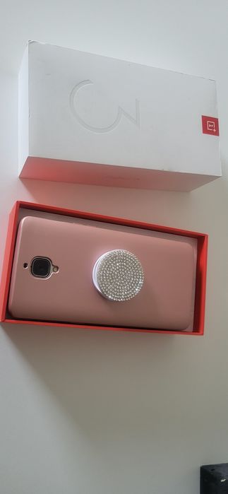 Oneplus 3 - 64GB + Capa e Ring (novos)