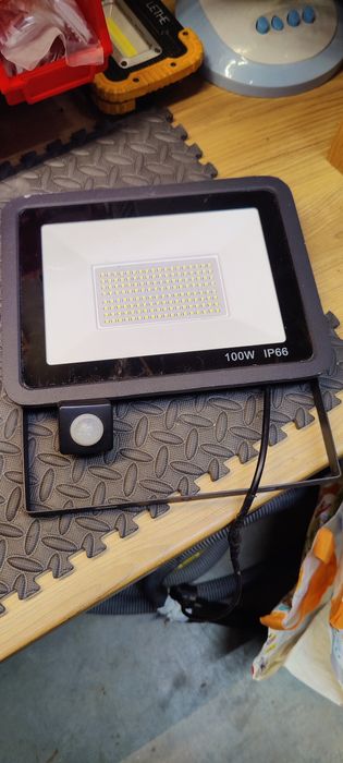 Lampa Led 100w czujnik 6500k,