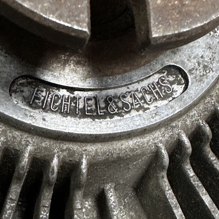 Крильчатка радіатора 1162051906 з віскомуфтою 1162001122 Mercedes w126