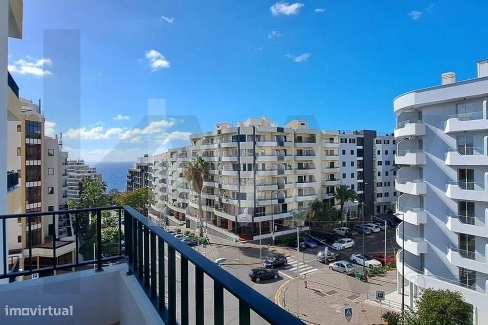 Apartamento T3 na Ajuda para arrendamento