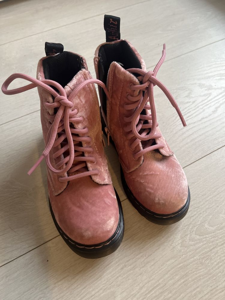 Botki kozaki Dr. Martens air cushion sole nowe 28