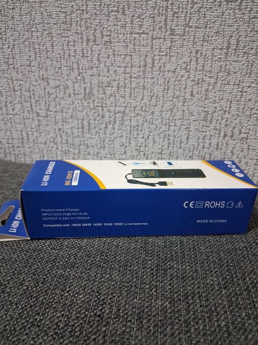 Зарядка для батарей 18650