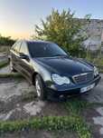 Mercedes-Benz C200