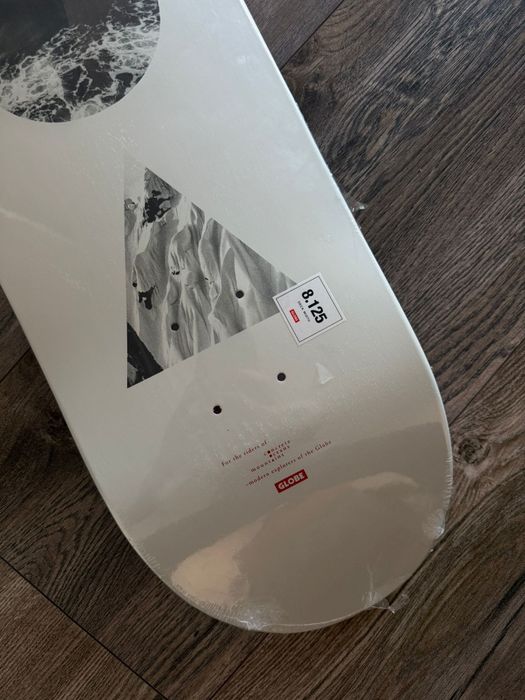 Tábua de skate nova Globe 8.125