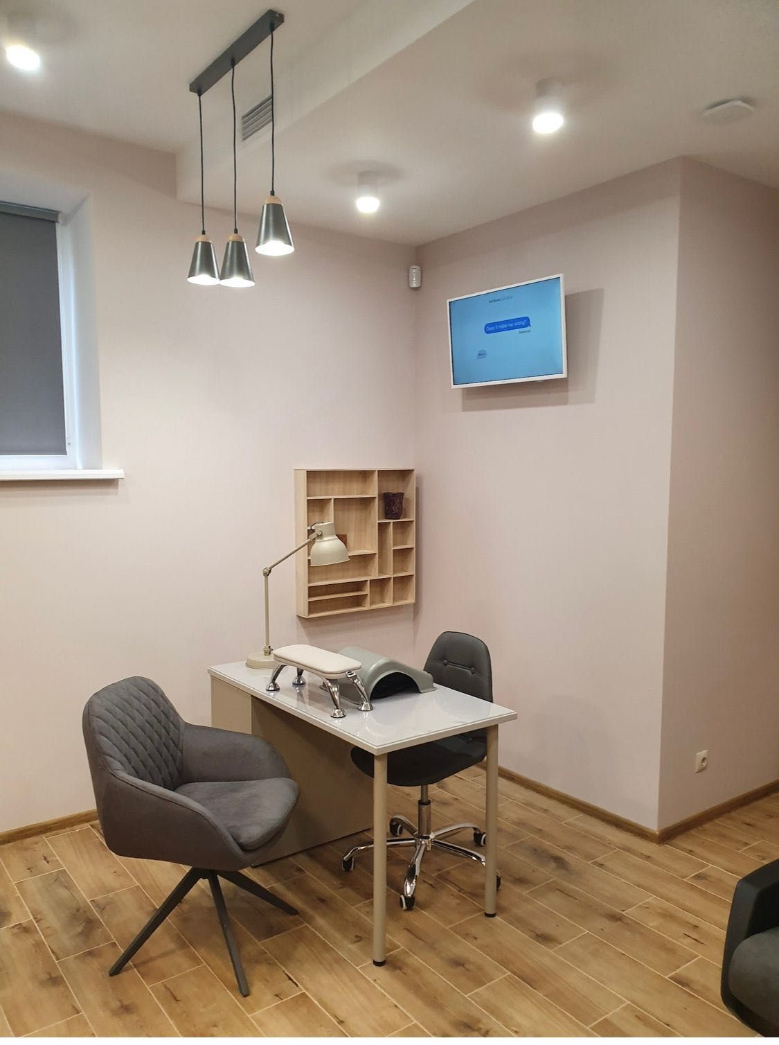 Продаж Салону Краси, ЖК Кришталеві Джерела, Київ, Теремки,Метрологічна