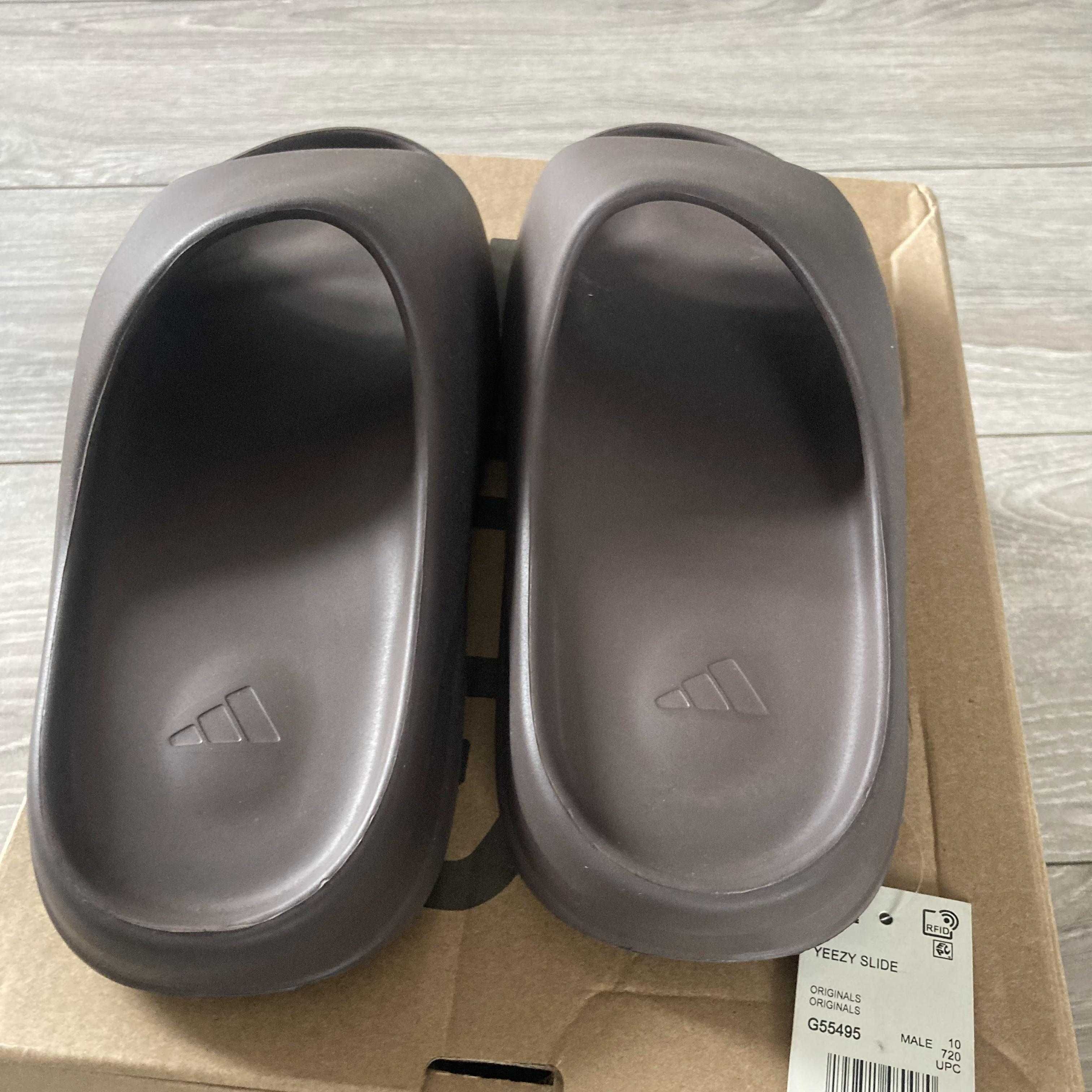 Yeezy Slide Soot 44