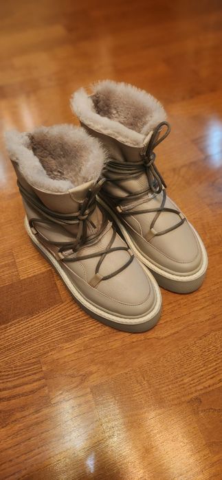 Зимові чоботи бежеві