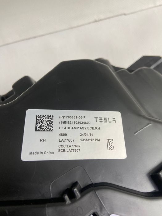 Фара USA ліва /права Tesla 3 2024 Highland 1760888, 1760889 Original