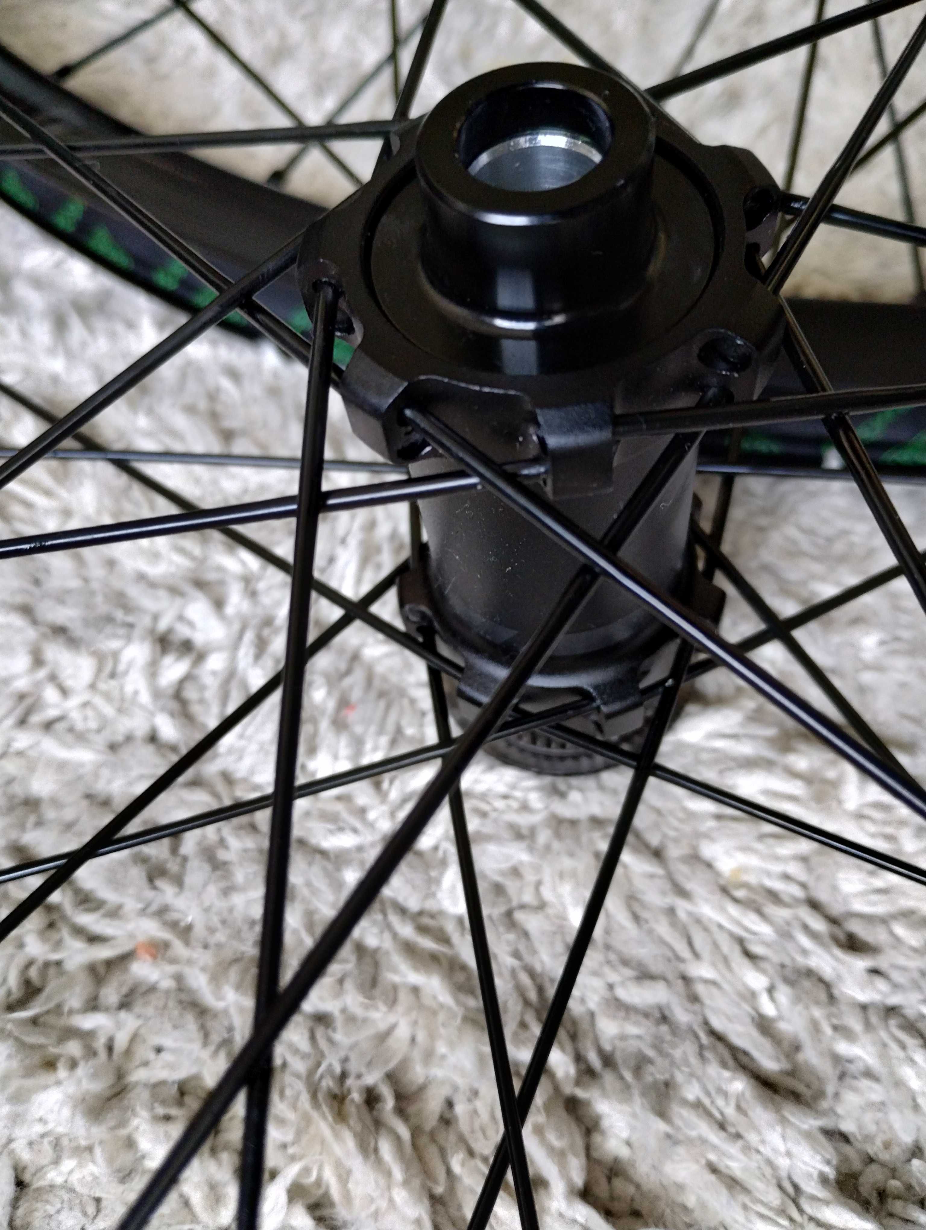 Koła szosowe gravel Syncros RP.2.0 Disc sztywne osie .centerlock