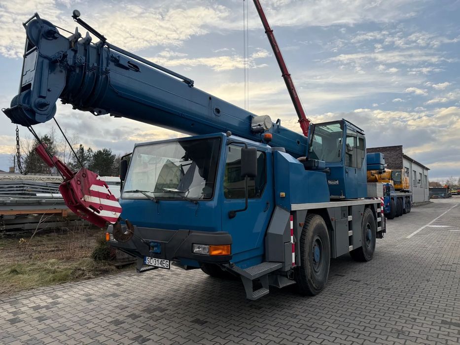 Liebherr LTM 1030/2  Nowe blachy!Stan BDB.Wybor!!59 000 Euro netto