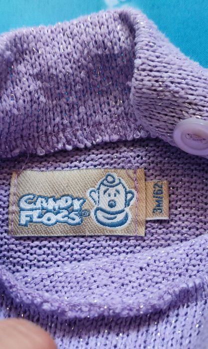 Candy Floss Sweterek ze srebrną nitką r.62