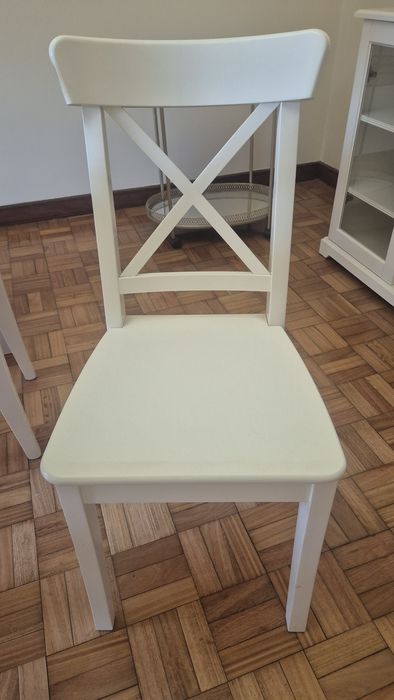 Cadeiras madeira IKEA