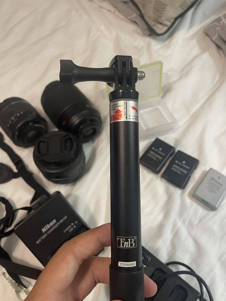 Nikon D3400 + 3 Objetivas + acessorios.