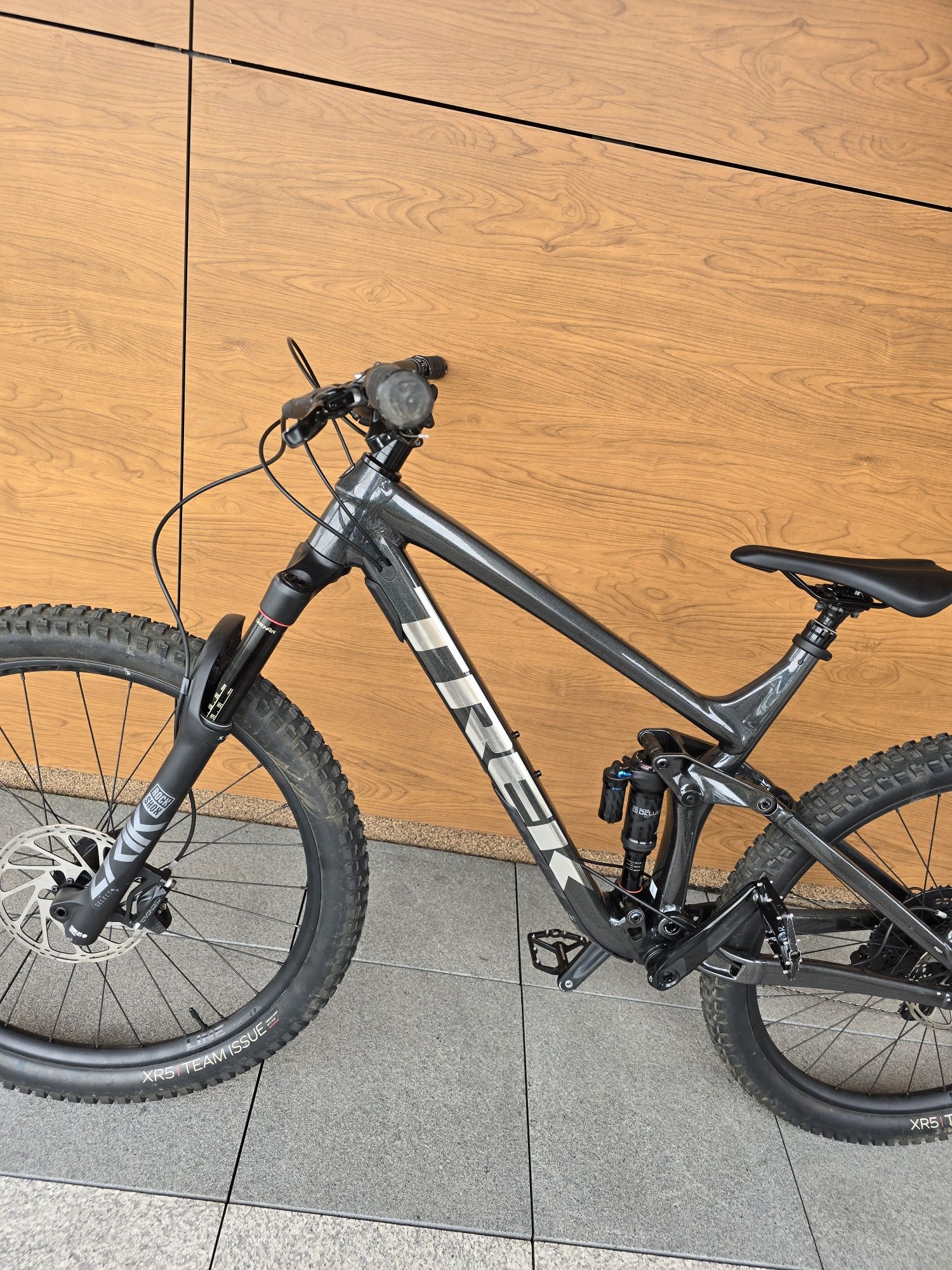 Trek remedy 8 L 2023 w bardzo dobrym stanie