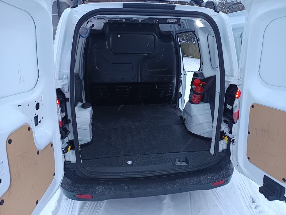 Ford Transit Courier 1.0 benzyna 2022 rok