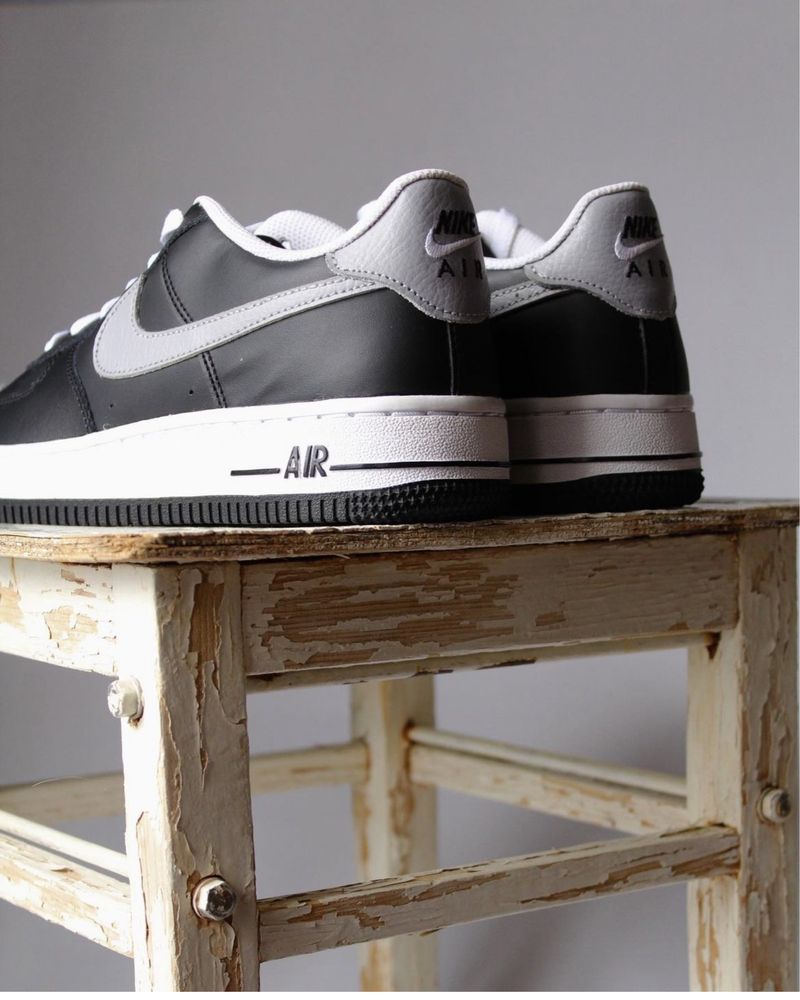 Нові оригінальні жіночі кросівки Nike Air Force 1