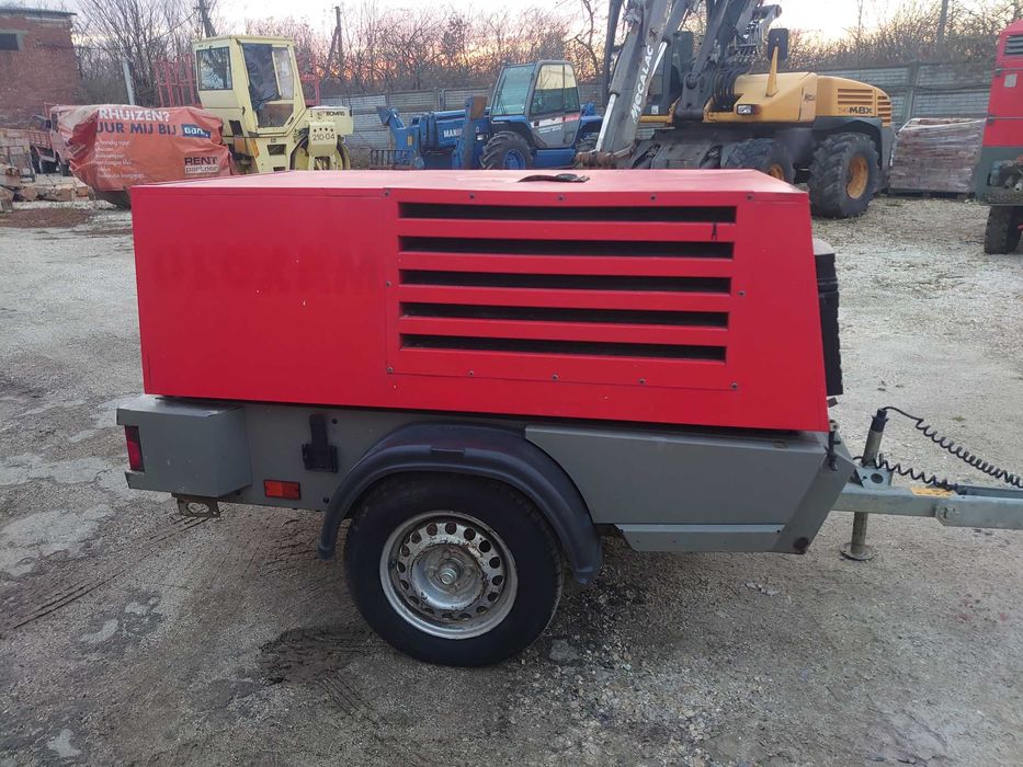 Компресор, Компрессор KAESER M43