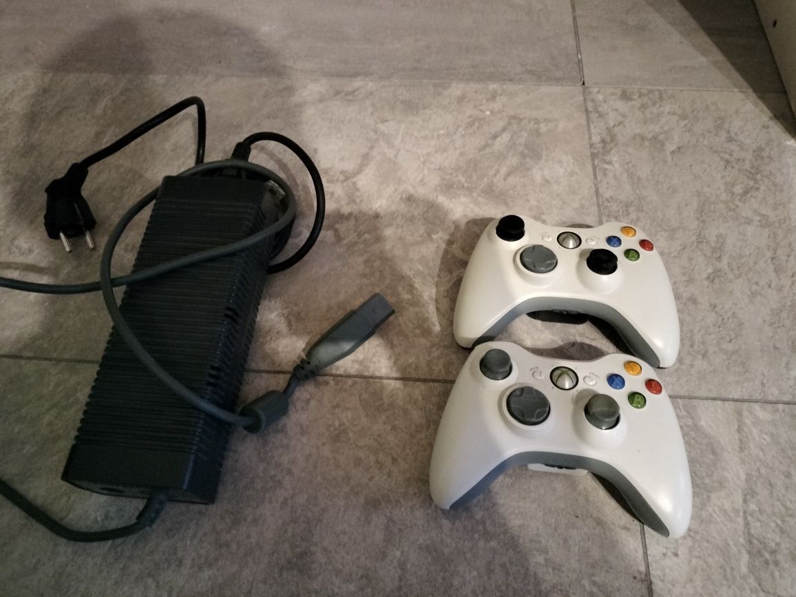 Konsola Xbox 360