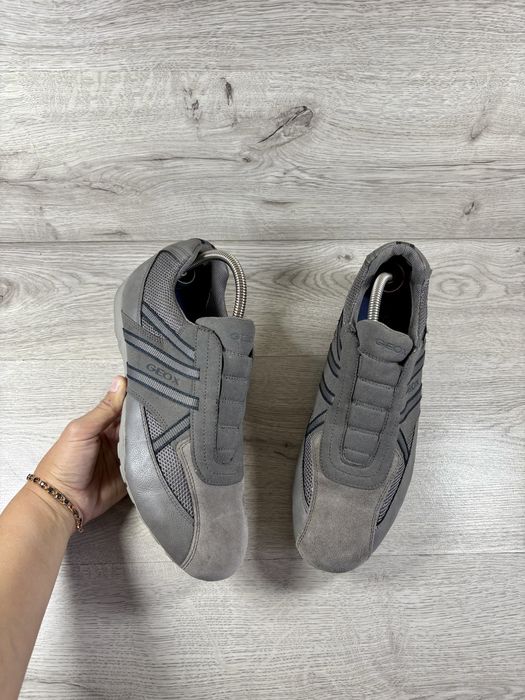 Geox 42 розмір чоловічі кросівки сірі замша оригінал