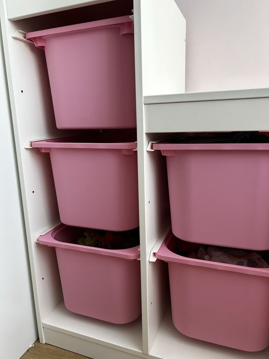Ikea trofast biały 6 rożowych pudełek