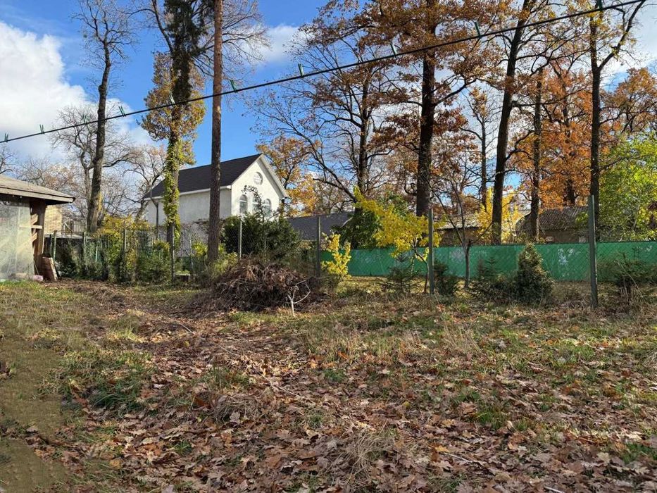 Продаж 4,4 сотки під забудову центр Ворзеля є світло, вода