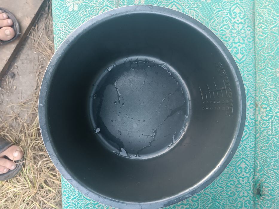 Мультиварка Redmond