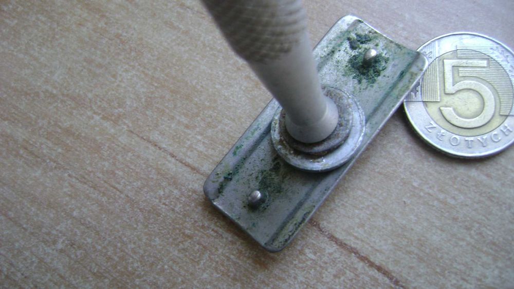 Starocie z PRL - Fryzjerstwo = Maszynka do golenia wybrakowana?