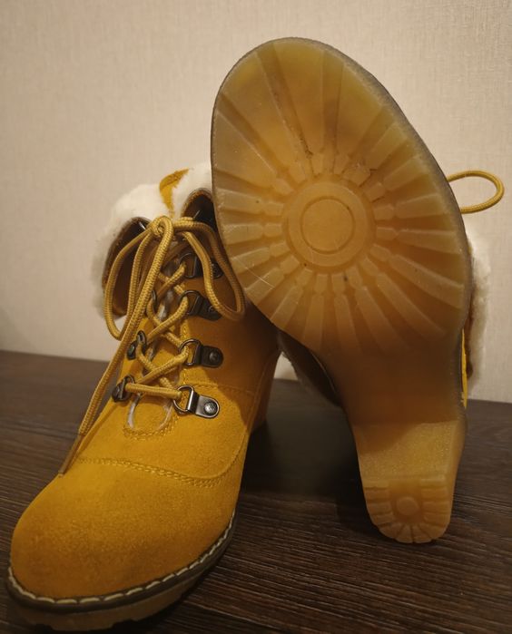 Сапоги Ботинки Черевики замшеві 37-38 розмір