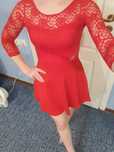 Sukienka mini czerwona rozkloszowana koronka H&M XS 34