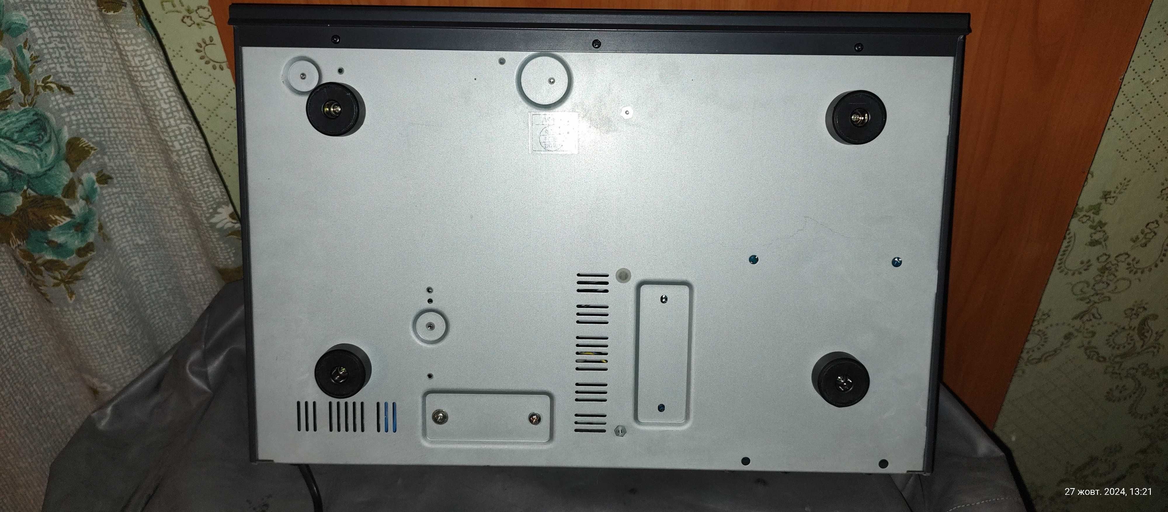 CD програвач NAD 514 (опис)