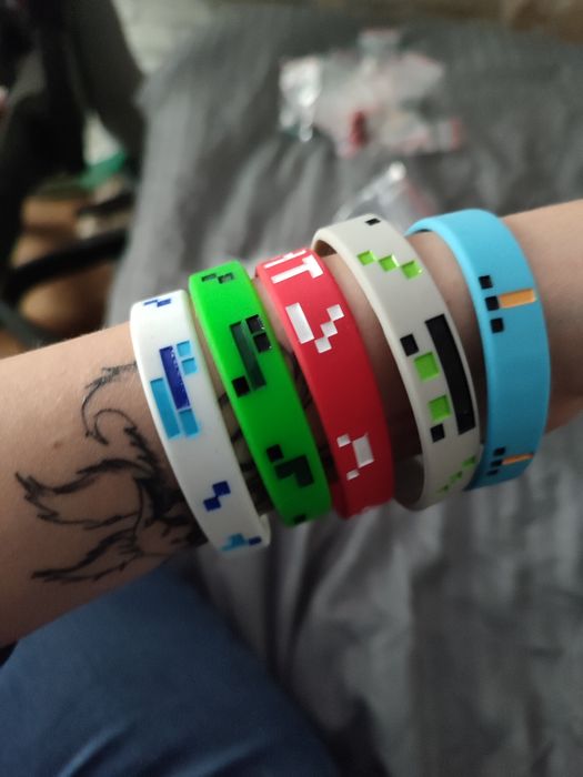 Бижутерия браслеты