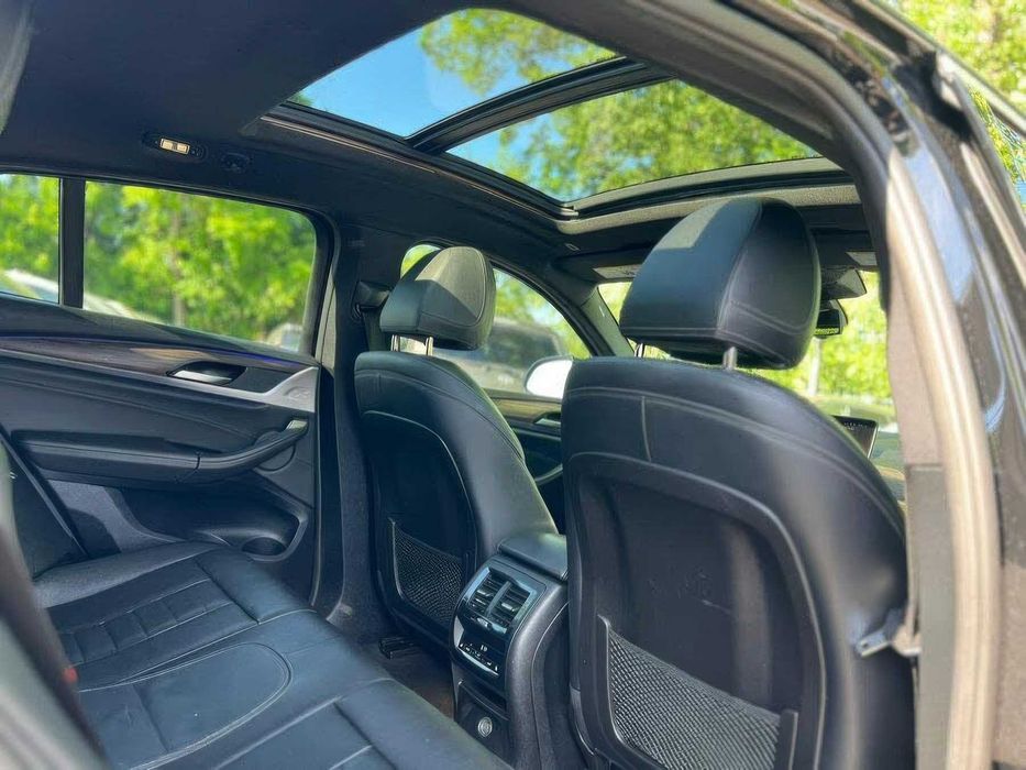 BMW X4 xDrive30i      2019